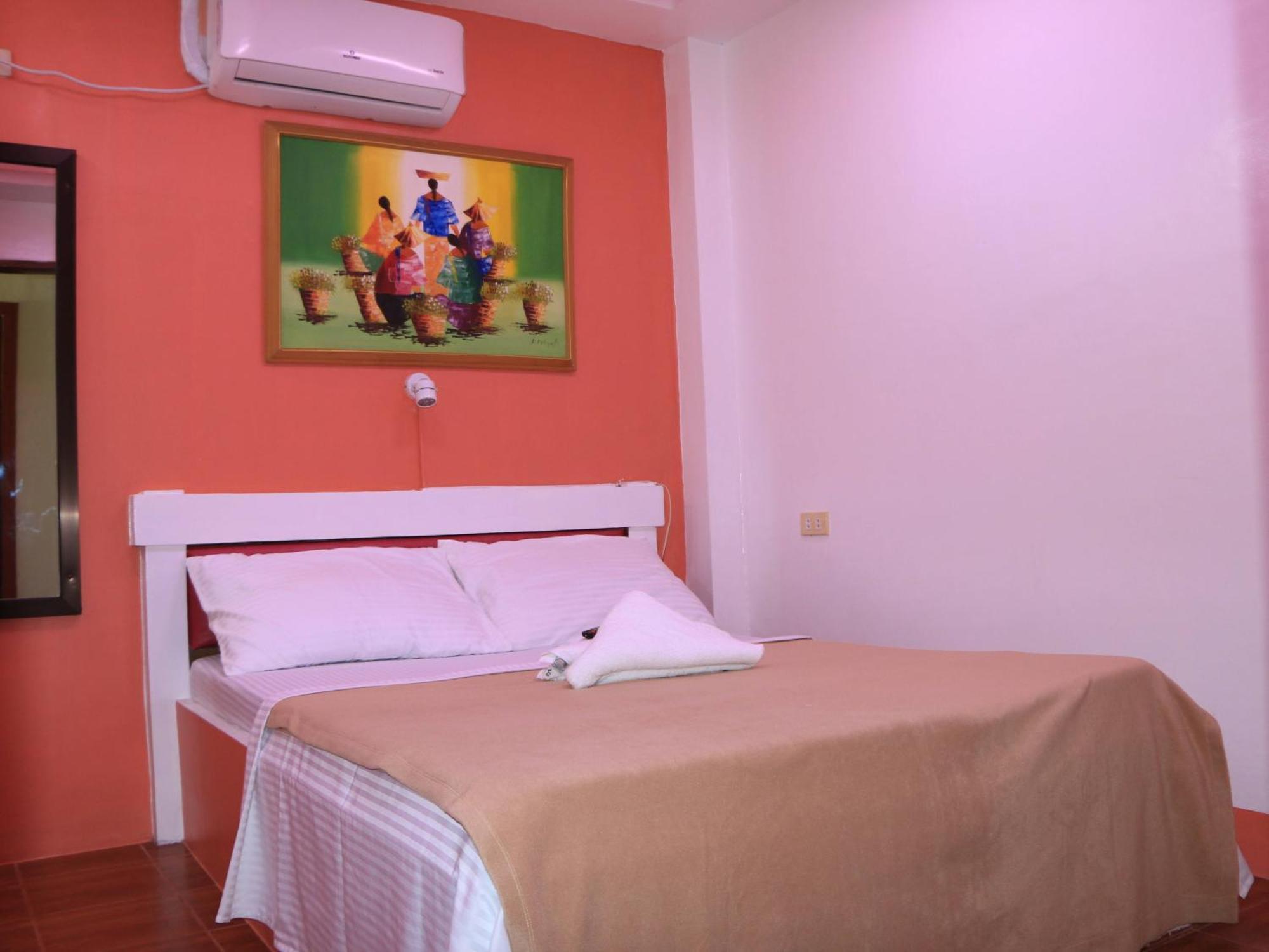 Badladz Beach And Dive Resort Puerto Galera Bilik gambar