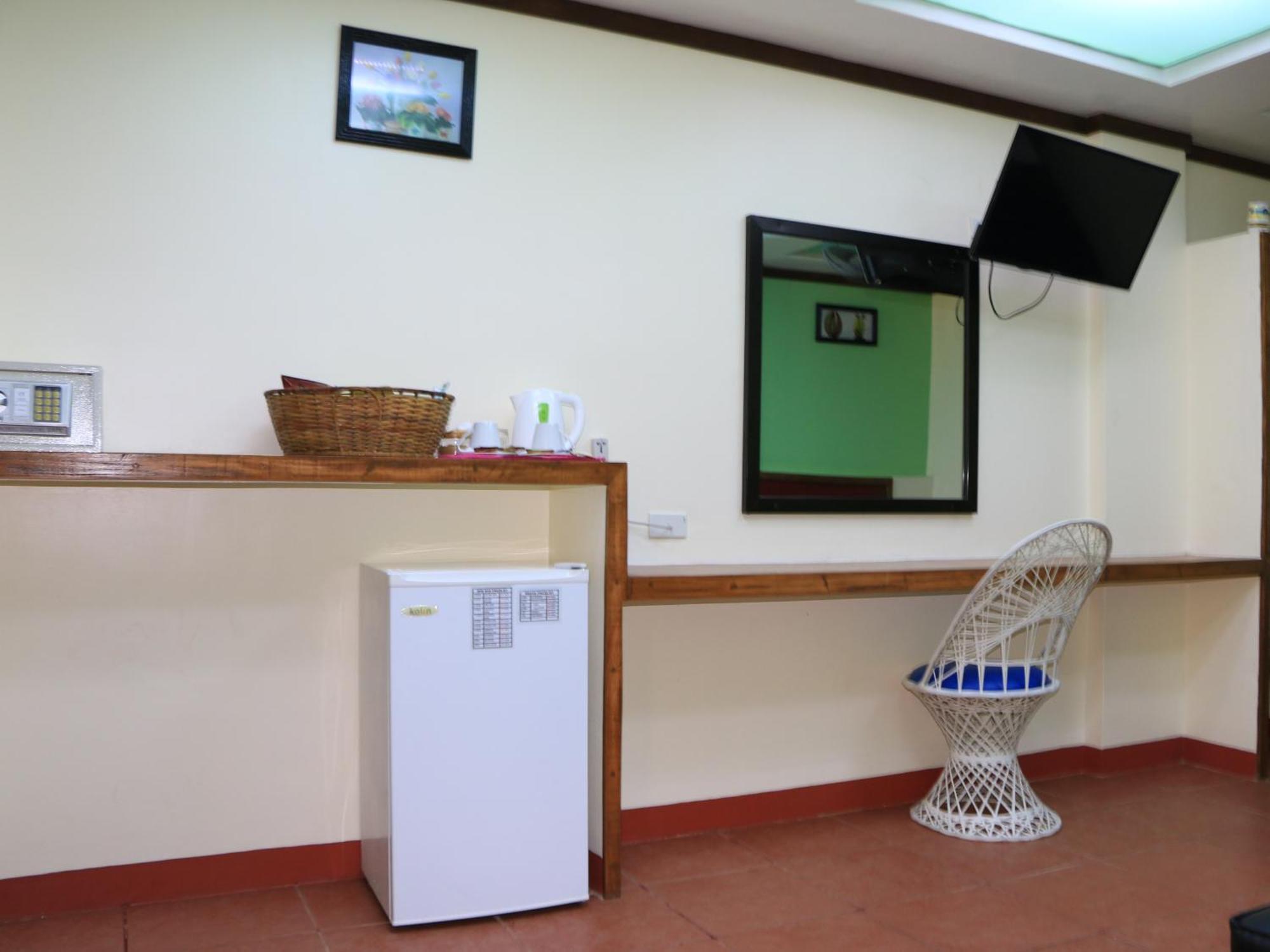 Badladz Beach And Dive Resort Puerto Galera Bilik gambar